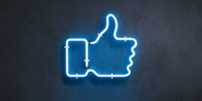 Like button 1 scaled