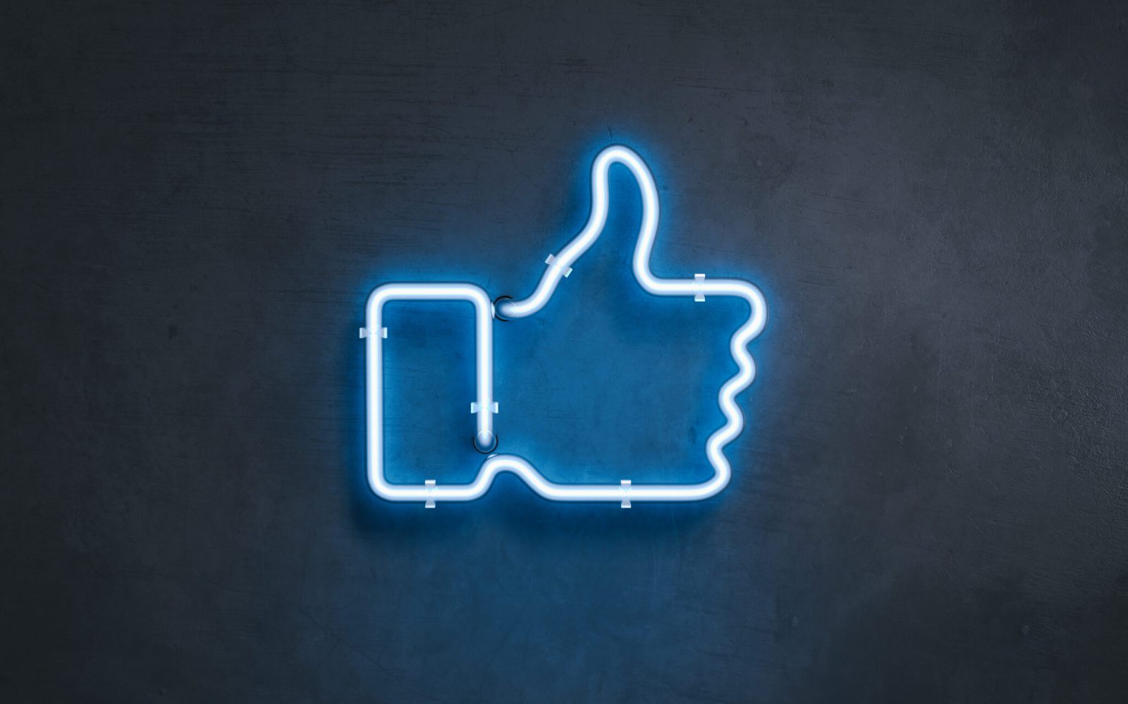 Like button 1 scaled