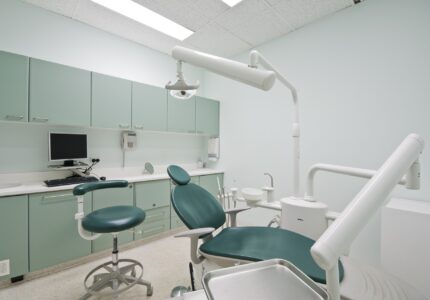 clean dentist chair