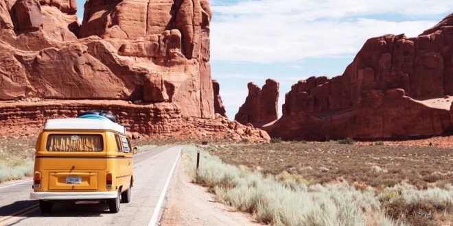 travel influencer wanderlust scaled